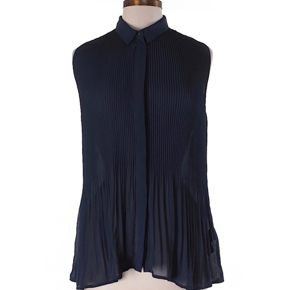 H&M Sleeveless Accordion Pleated Blouse Size 6